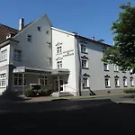 Zur Amtspforte 3*