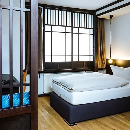 Zur Amtspforte מלון